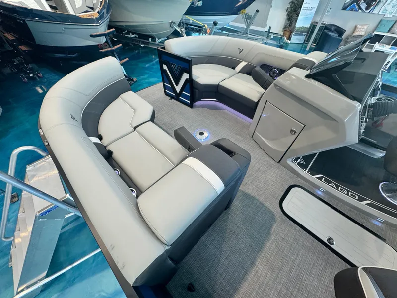 Slide: The Image of Viaggio Lago Z-S 2025 boat interior with luxurious seating and modern design. - 7