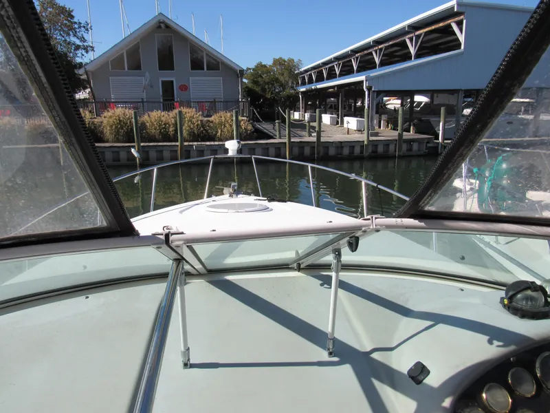 Slide: The Image of Cruisers 2870 Express 2003 - 23