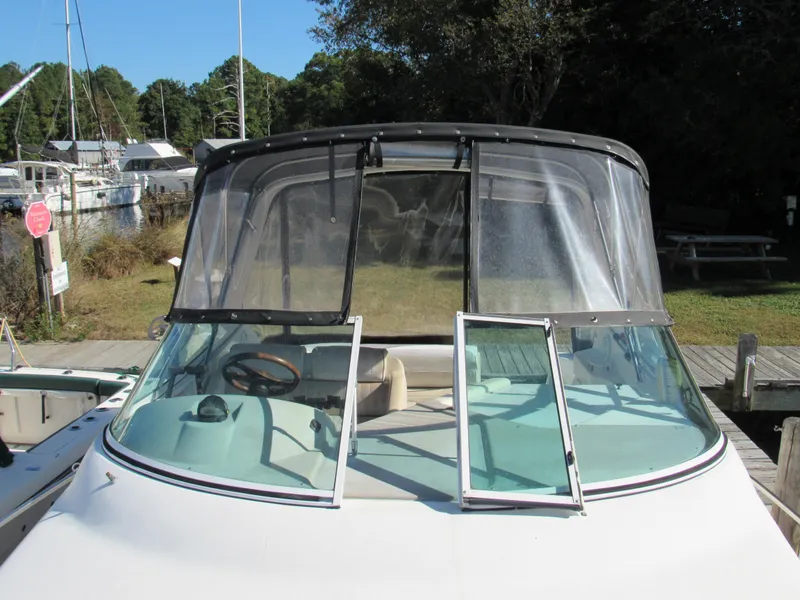 Slide: The Image of Cruisers 2870 Express 2003 - 27