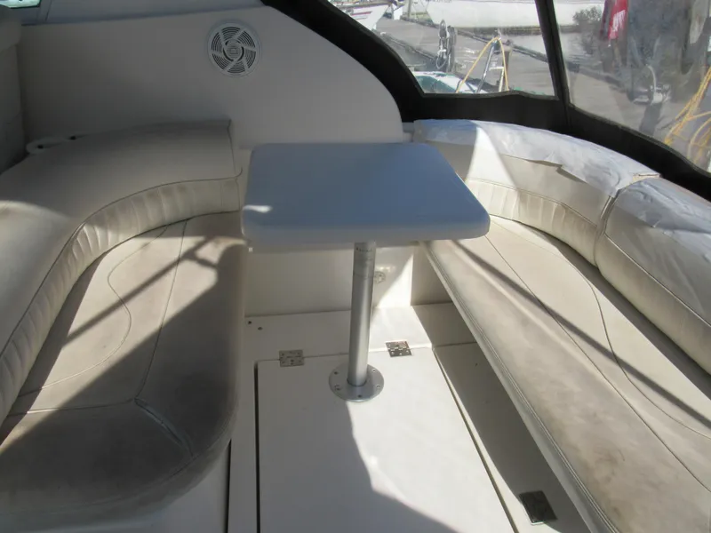 Slide: The Image of Cruisers 2870 Express 2003 - 9