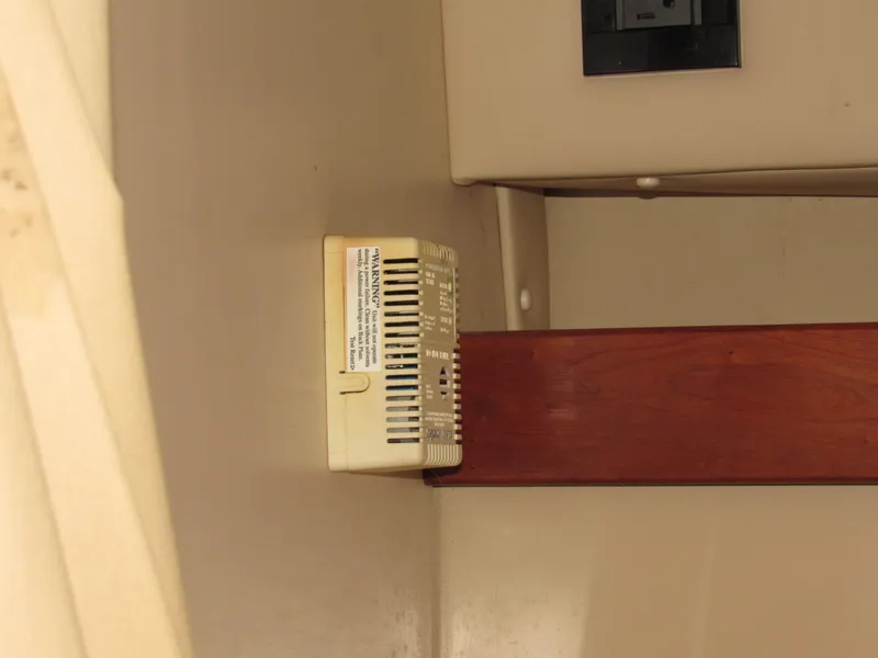 Slide: The Image of Cruisers Yachts 2870 Express 2003 - 53