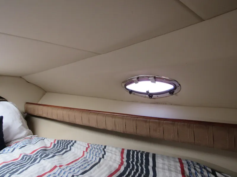 Slide: The Image of Cruisers Yachts 2870 Express 2003 - 69