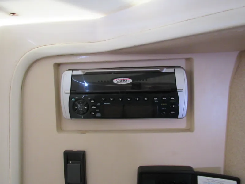 Slide: The Image of Cruisers Yachts 2870 Express 2003 - 77