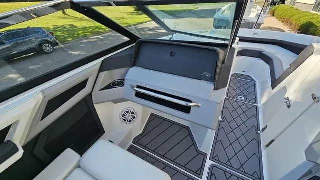 Slide: The Image of Cobalt R4 2022 - 17