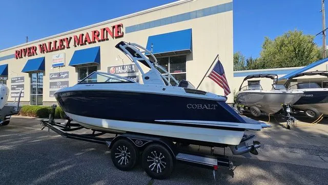 The Image of Cobalt R4 2022 - 1