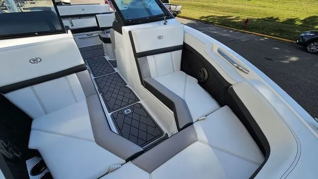 Slide: The Image of Cobalt R4 2022 - 20