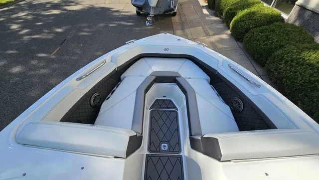 Slide: The Image of Cobalt R4 2022 - 18