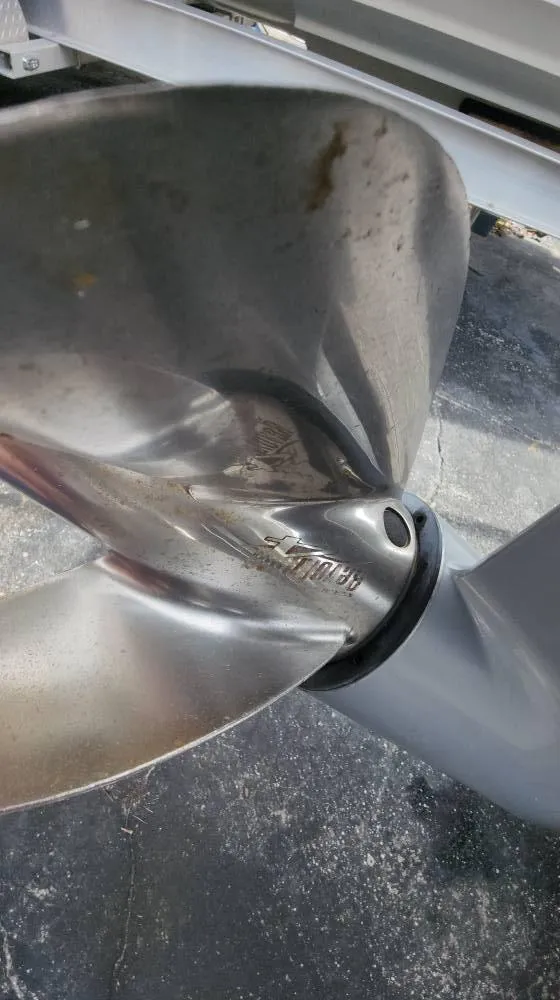 Slide: The Image of Mako 284 CC 2019 - 128