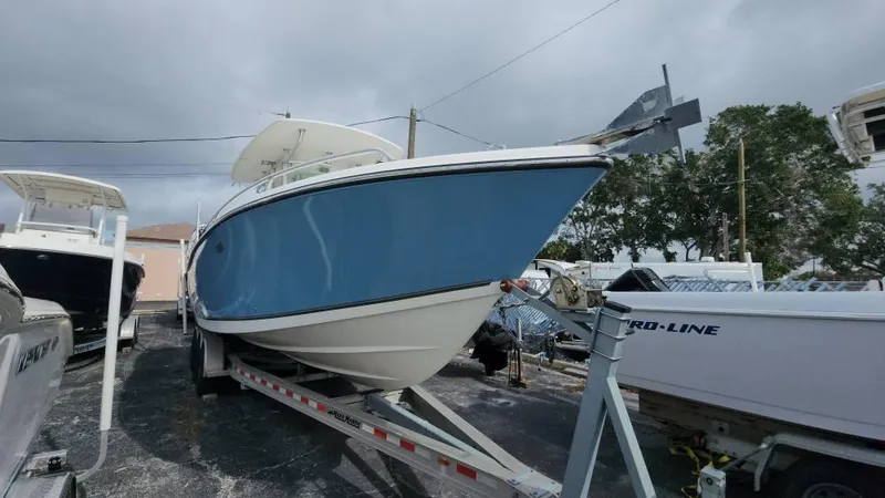 Slide: The Image of Mako 284 CC 2019 - 138