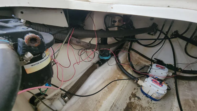 Slide: The Image of Mako 284 CC 2019 - 75