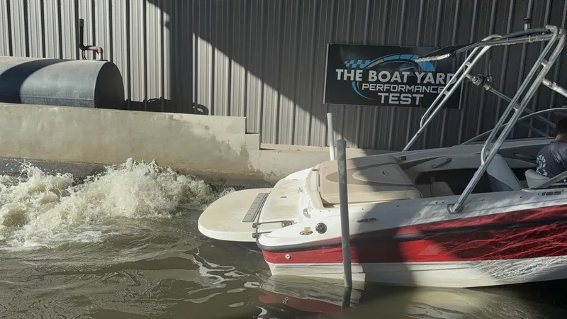 Slide: The Image of Bayliner 185 Bowrider 2008 - 5