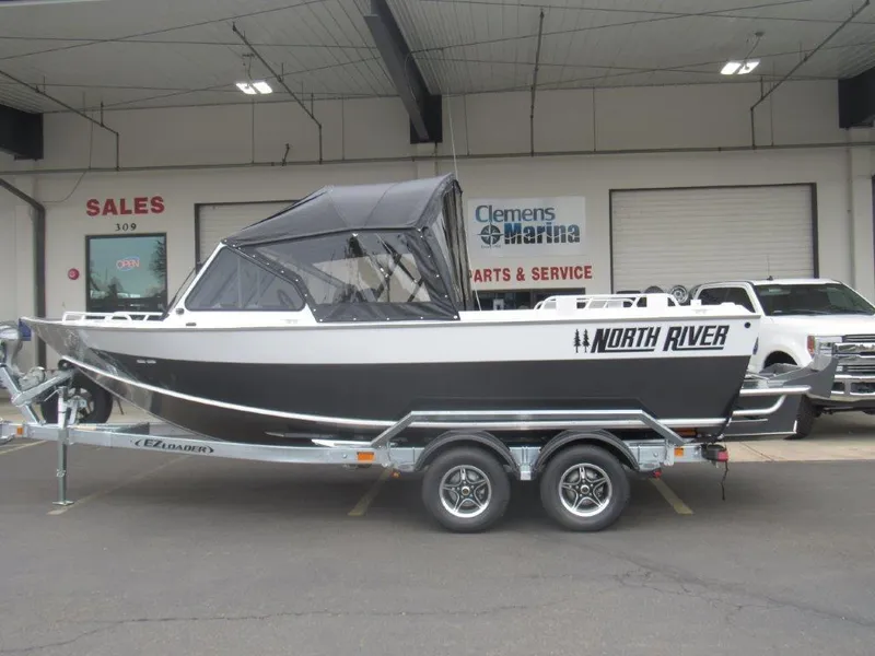 Slide: The Image of North River 21 Seahawk 2026 - 2