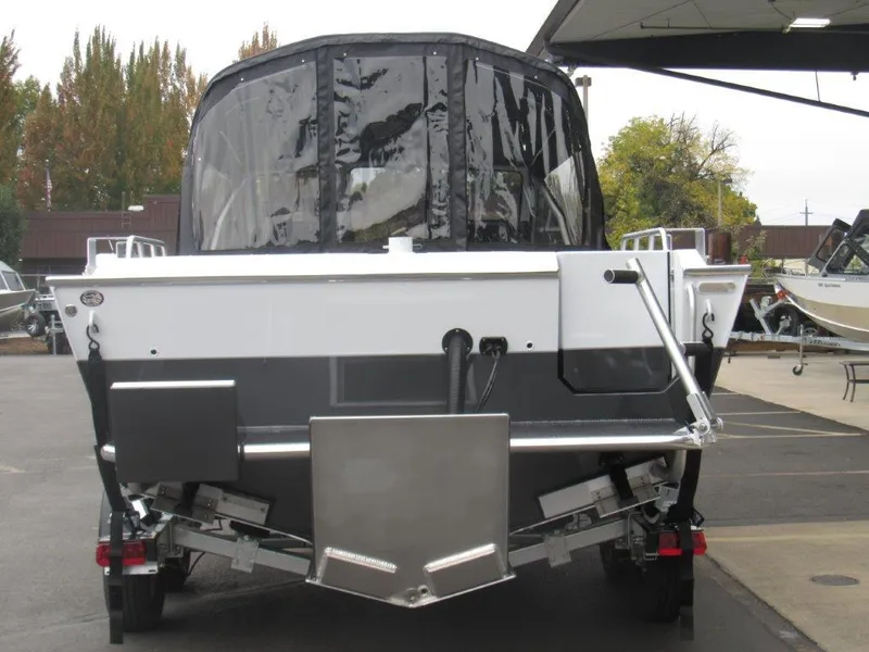 Slide: The Image of North River 21 Seahawk 2026 - 4