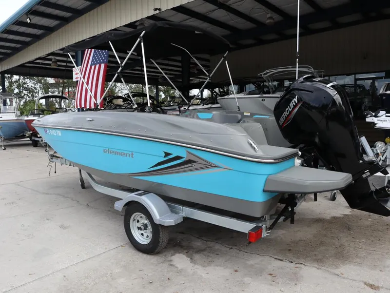 Slide: The Image of Bayliner Element E18 2023 - 3