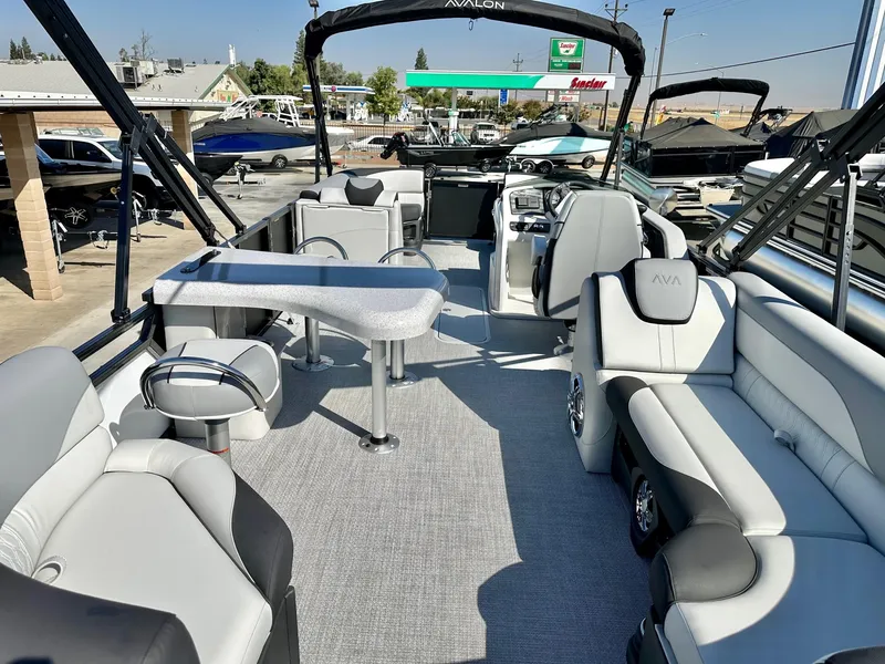 Slide: The Image of Avalon 25' LSZ Platinum Entertainer w/ 200HP Mercury! 2025 - 7