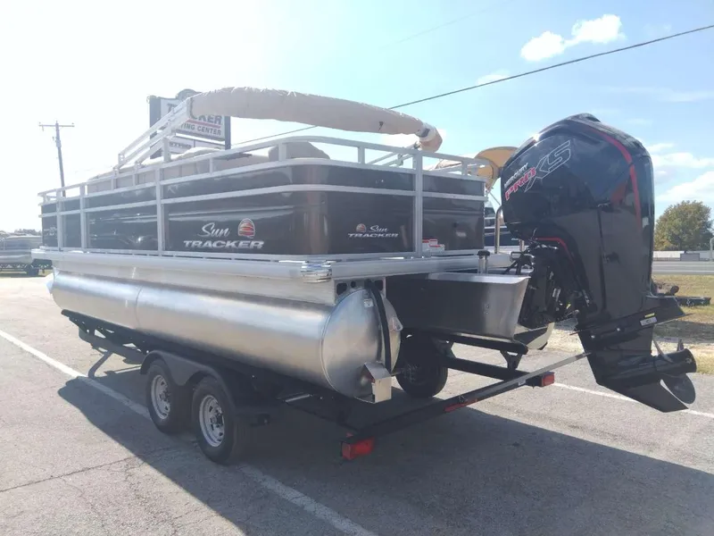 Sun Tracker SportFish 20 DLX 2025 for Sale | MarineSource