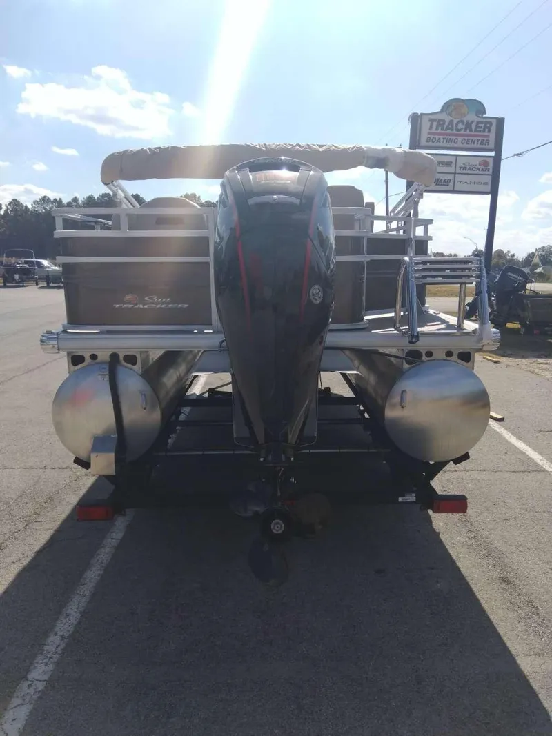 Sun Tracker SportFish 20 DLX 2025 for Sale | MarineSource