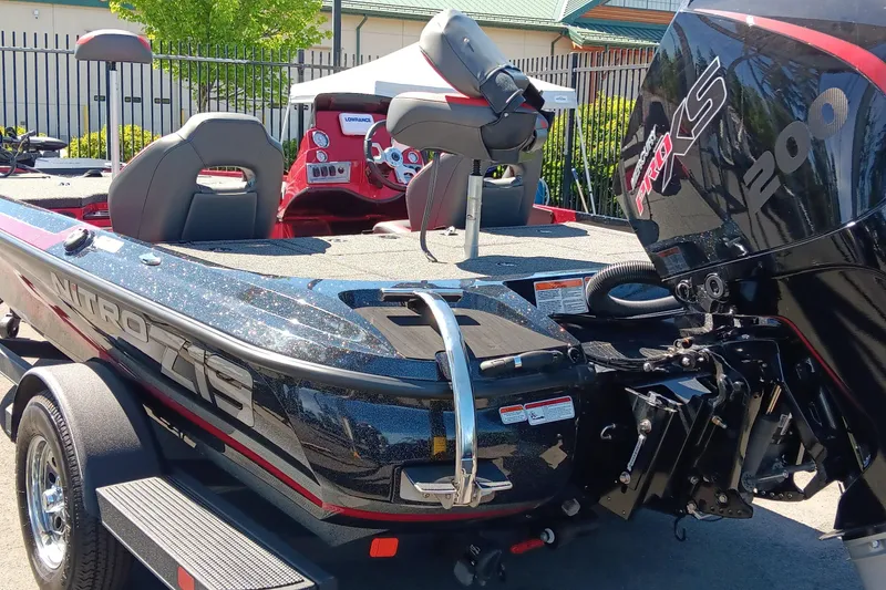 Slide: The Image of 2025 Nitro Z19 boat with powerful engine, sleek design, and modern seating. - 3