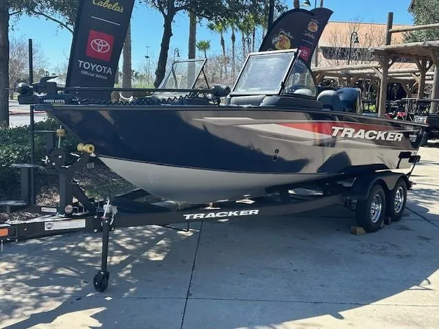 The Image of 2025 Tracker Targa V-18 WT boat on trailer, displayed outdoors. - 0