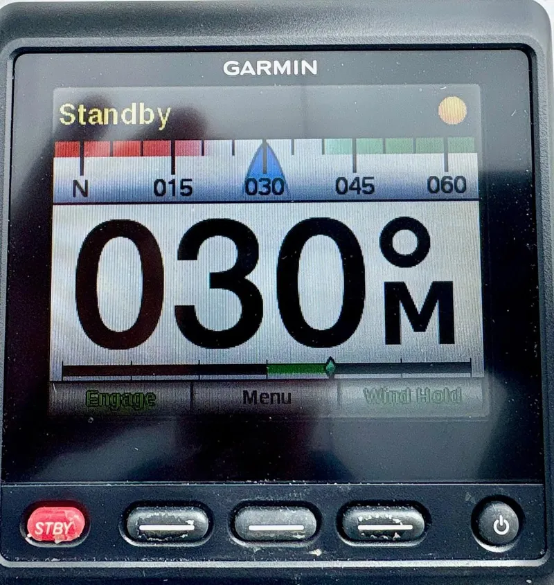 Slide: The Image of Garmin wind speed gauge displaying 8.7 knots on Catalina 42 Mk II, 1998 model. - 7