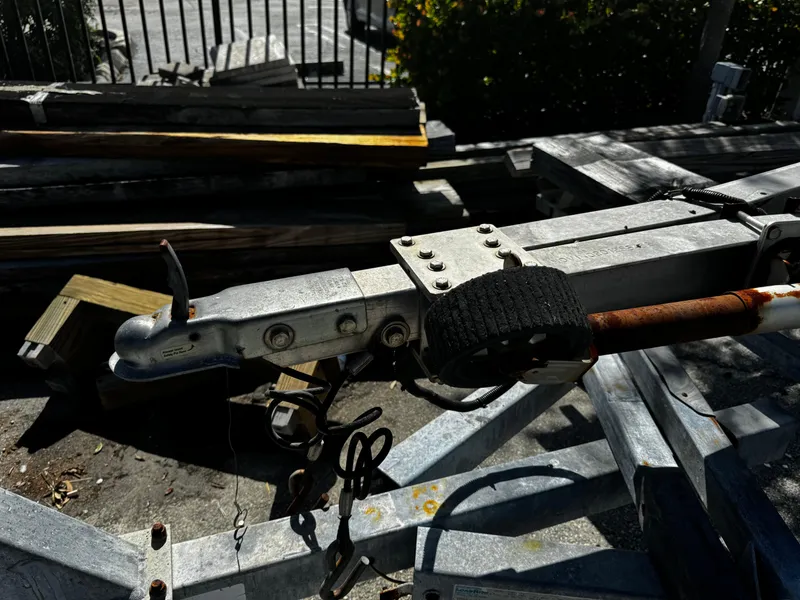 Slide: The Image of Close-up of a 2020 BOAT MASTER trailer hitch with metal components. - 4