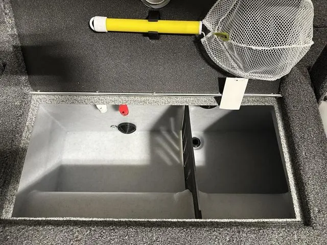 Slide: The Image of Lund 1875 Tyee Sport 2025 - 8