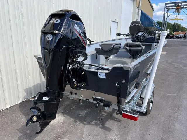 Slide: The Image of 2024 Lund 1600 Fury SS boat with Mercury 40 HP outboard motor. - 4