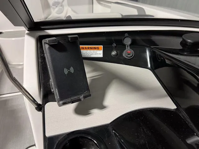 Slide: The Image of Yamaha AR220 2025 - 11