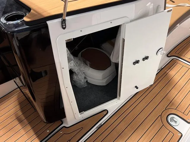 Slide: The Image of Yamaha 222S 2025 - 22