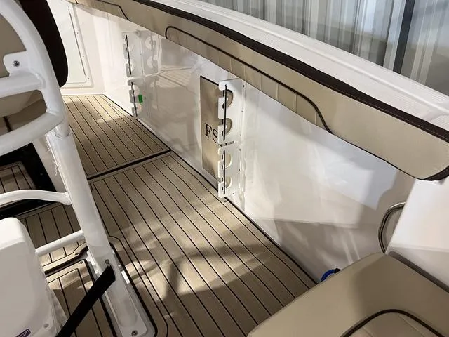 Slide: The Image of Yamaha 252 FSH Sport 2025 - 19