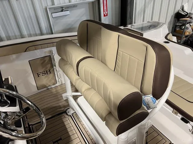 Slide: The Image of Yamaha 252 FSH Sport 2025 - 20