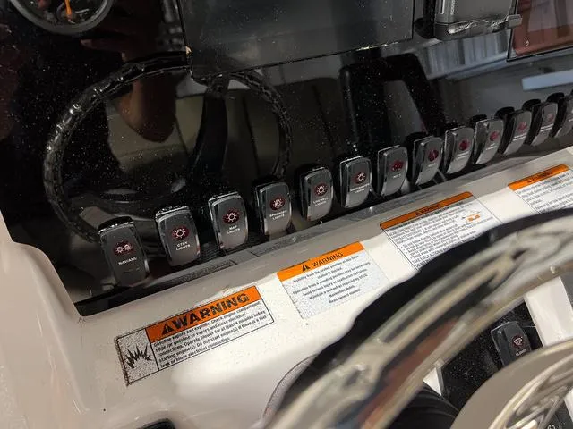 Slide: The Image of Yamaha 252 FSH Sport 2025 - 24