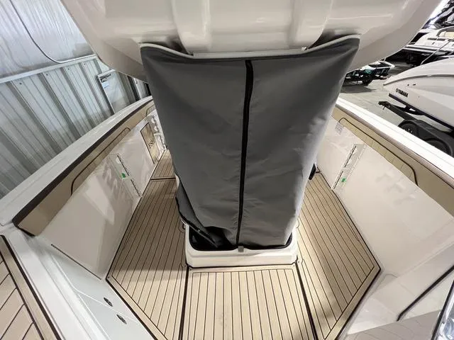 Slide: The Image of Yamaha 252 FSH Sport 2025 - 31