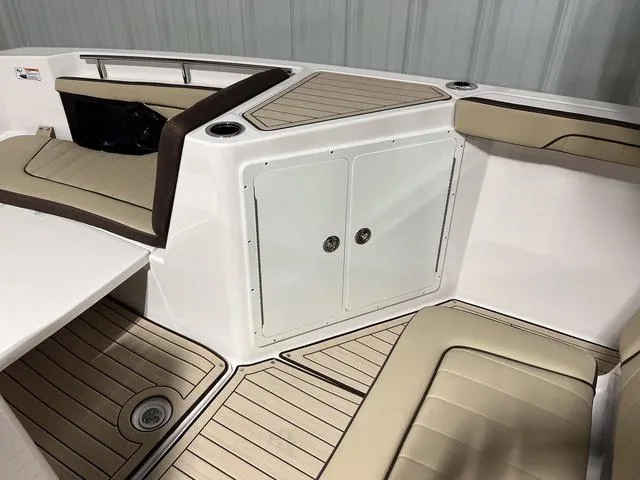 Slide: The Image of Yamaha 252 FSH Sport 2025 - 35