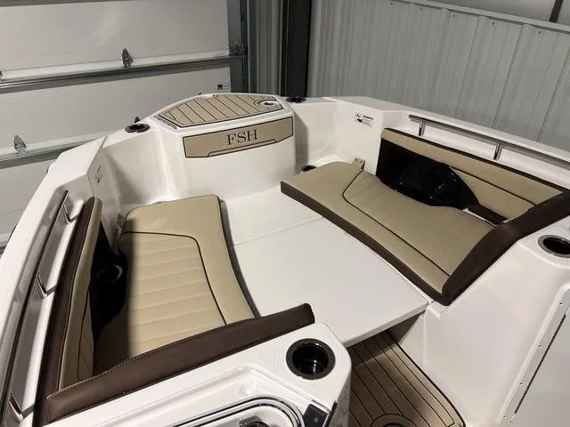 Slide: The Image of Yamaha 252 FSH Sport 2025 - 37