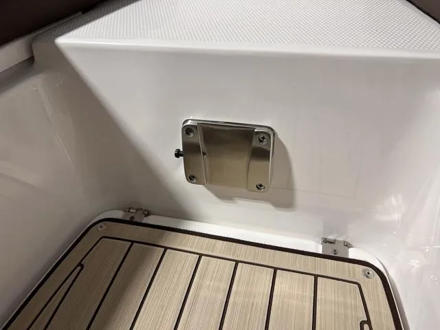 Slide: The Image of Yamaha 252 FSH Sport 2025 - 39