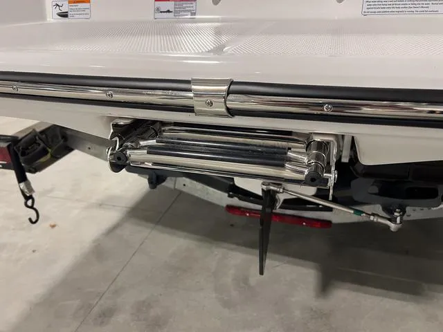 Slide: The Image of Yamaha 252 FSH Sport 2025 - 5