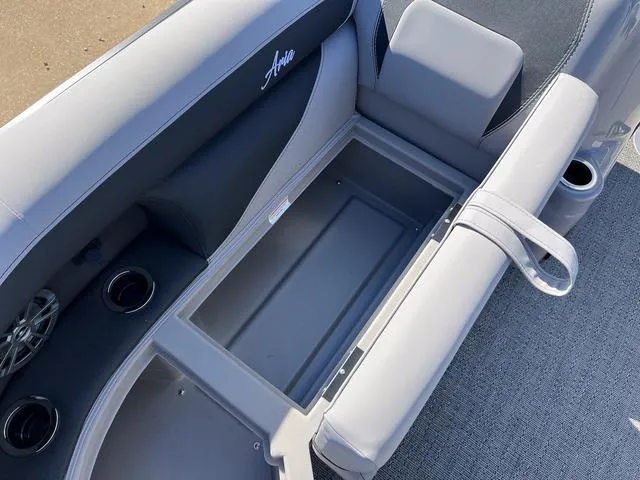 Slide: The Image of Barletta Aria A22UC 2025 - 12