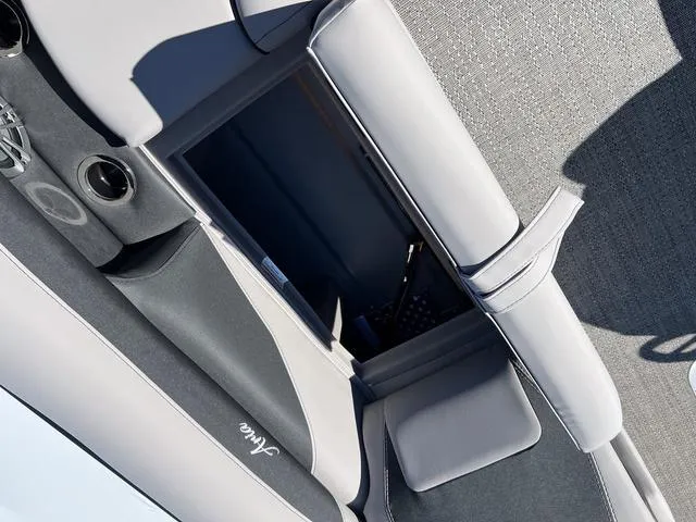 Slide: The Image of Barletta Aria A22UC 2025 - 15