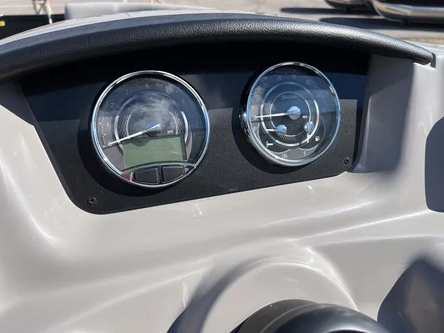 Slide: The Image of Barletta Aria A22UC 2025 - 24