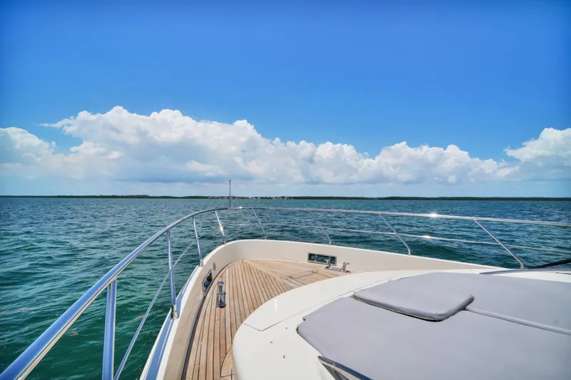 Slide: The Image of Azimut 75 2009 - 58