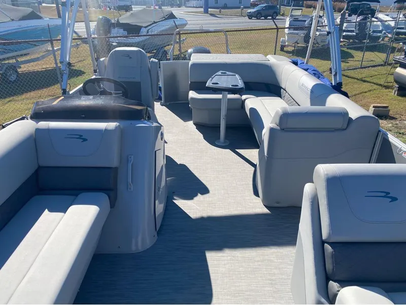 Slide: The Image of Bennington 22 SL 2022 - 5