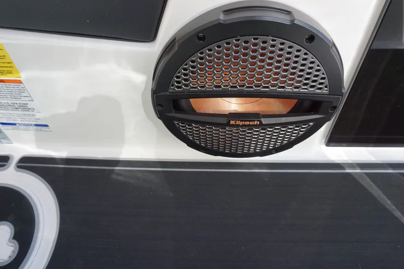 Slide: The Image of MasterCraft NXT22 - ICON PACKAGE - 3K Rebate Eligible 2025 - 41