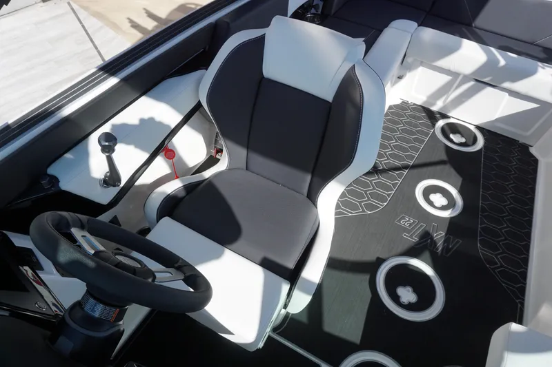 Slide: The Image of MasterCraft NXT22 - ICON PACKAGE - 3K Rebate Eligible 2025 - 8