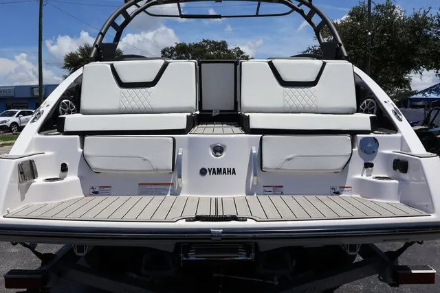 Slide: The Image of Yamaha 252SE-MIST GRAY-GALVANIZE 2025 - 10