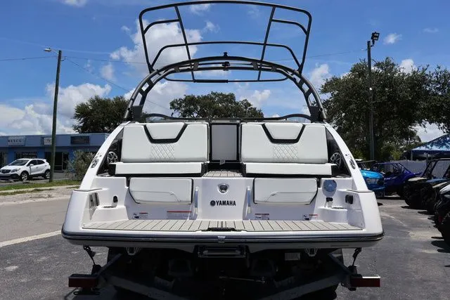 Slide: The Image of Yamaha 252SE-MIST GRAY-GALVANIZE 2025 - 5