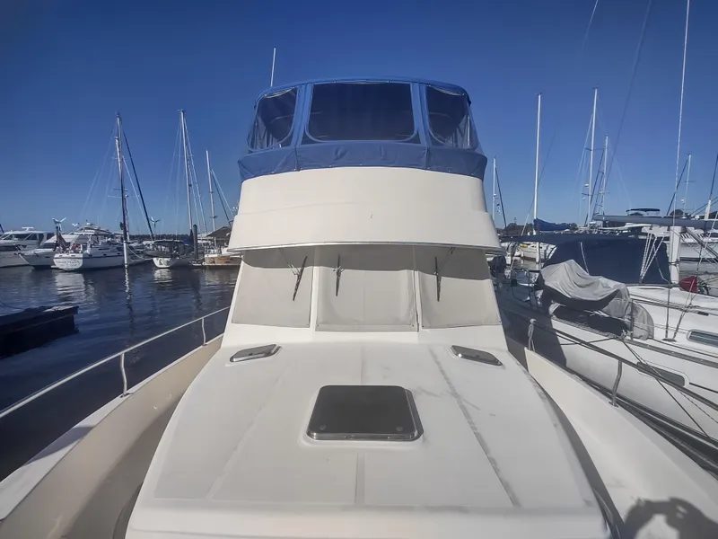 Slide: The Image of Mainship 400 Trawler 2004 - 72