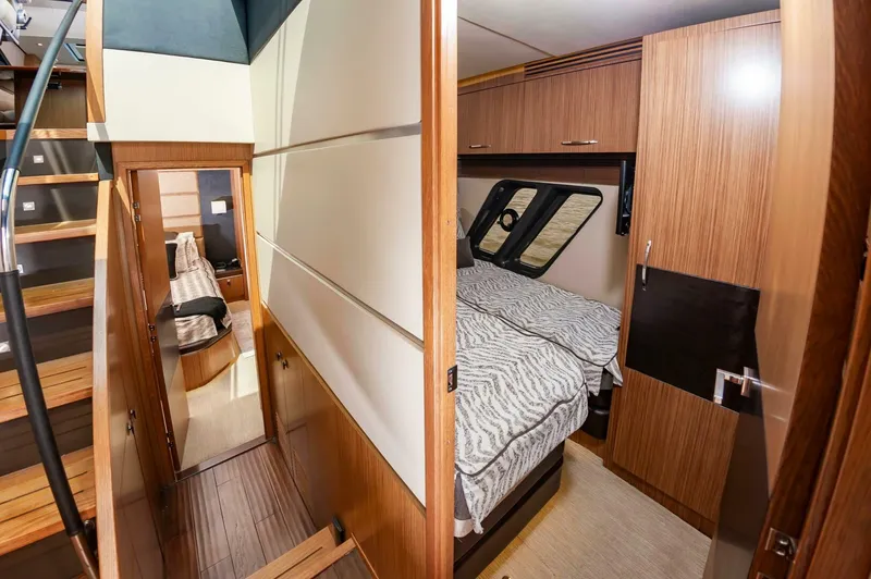 Slide: The Image of Sea Ray L650 Fly 2015 - 56