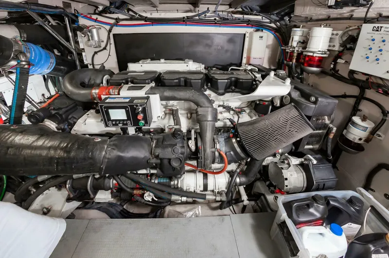 Slide: The Image of Sea Ray L650 Fly 2015 - 79