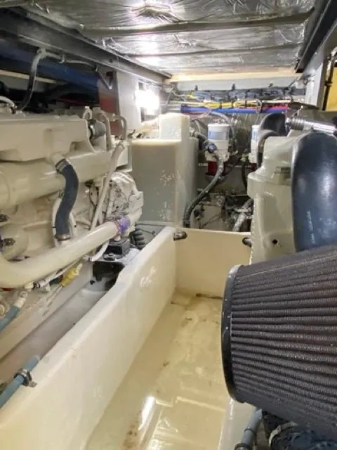 Slide: The Image of Meridian 391 Sedan 2009 - 54